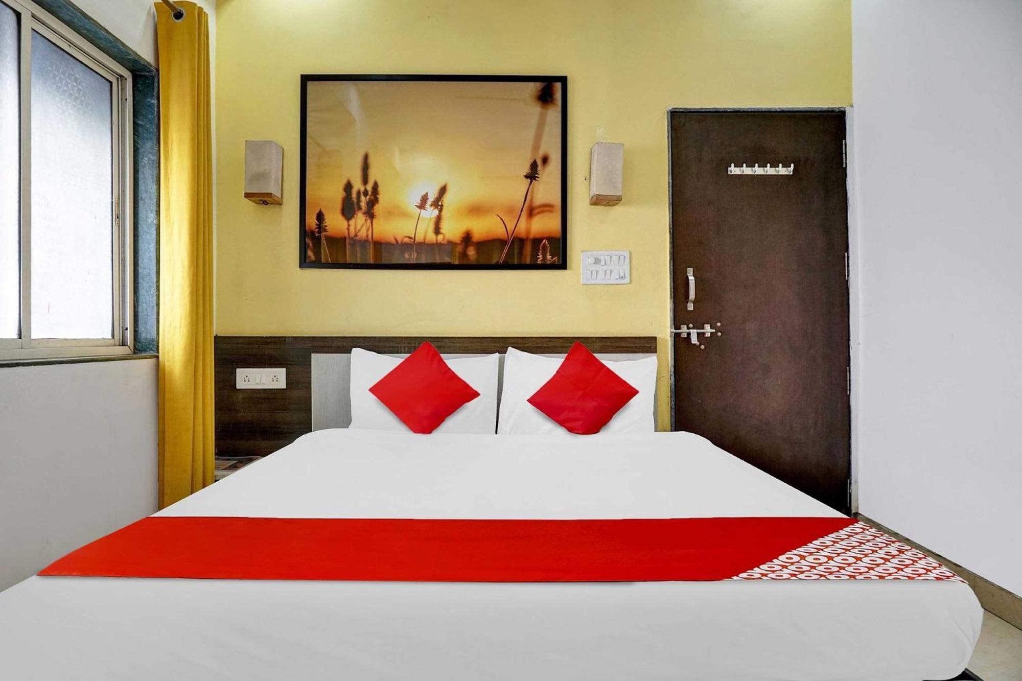 Hotel O Pimprii Stays Bagian luar foto