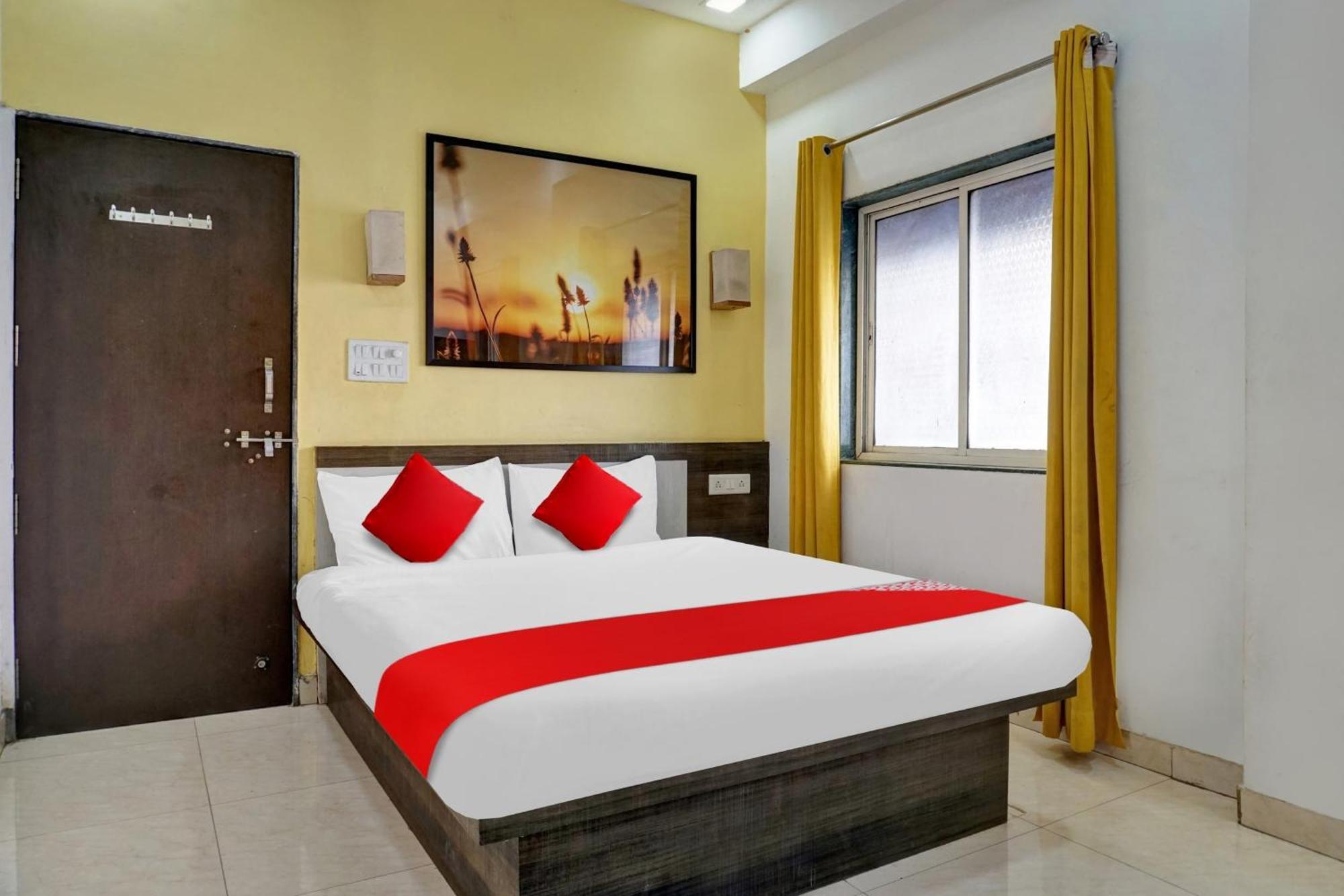 Hotel O Pimprii Stays Bagian luar foto