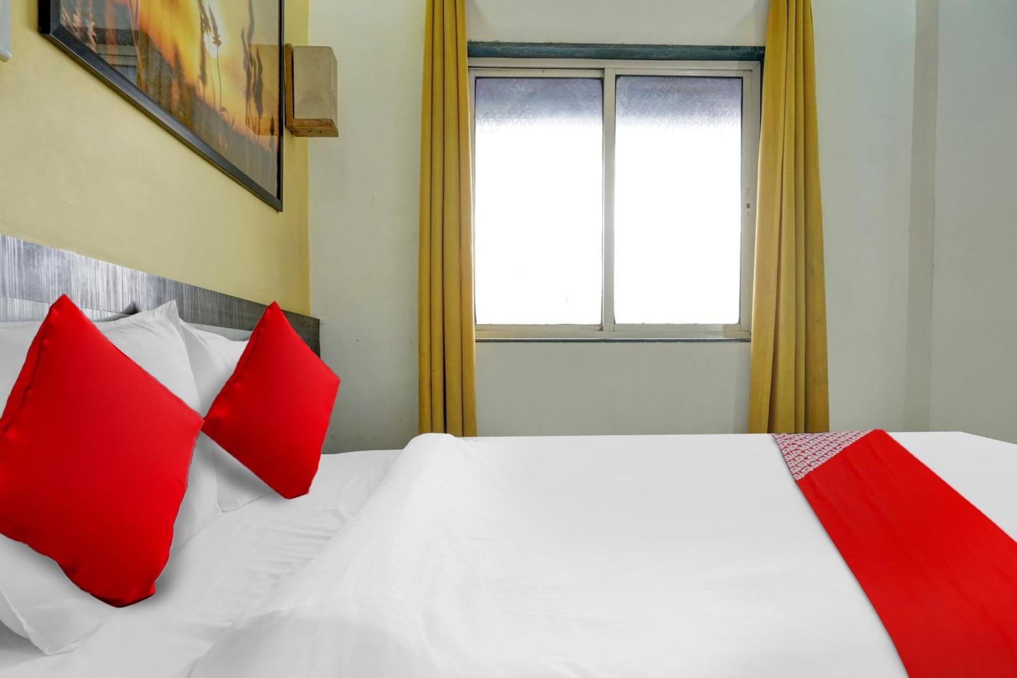 Hotel O Pimprii Stays Bagian luar foto