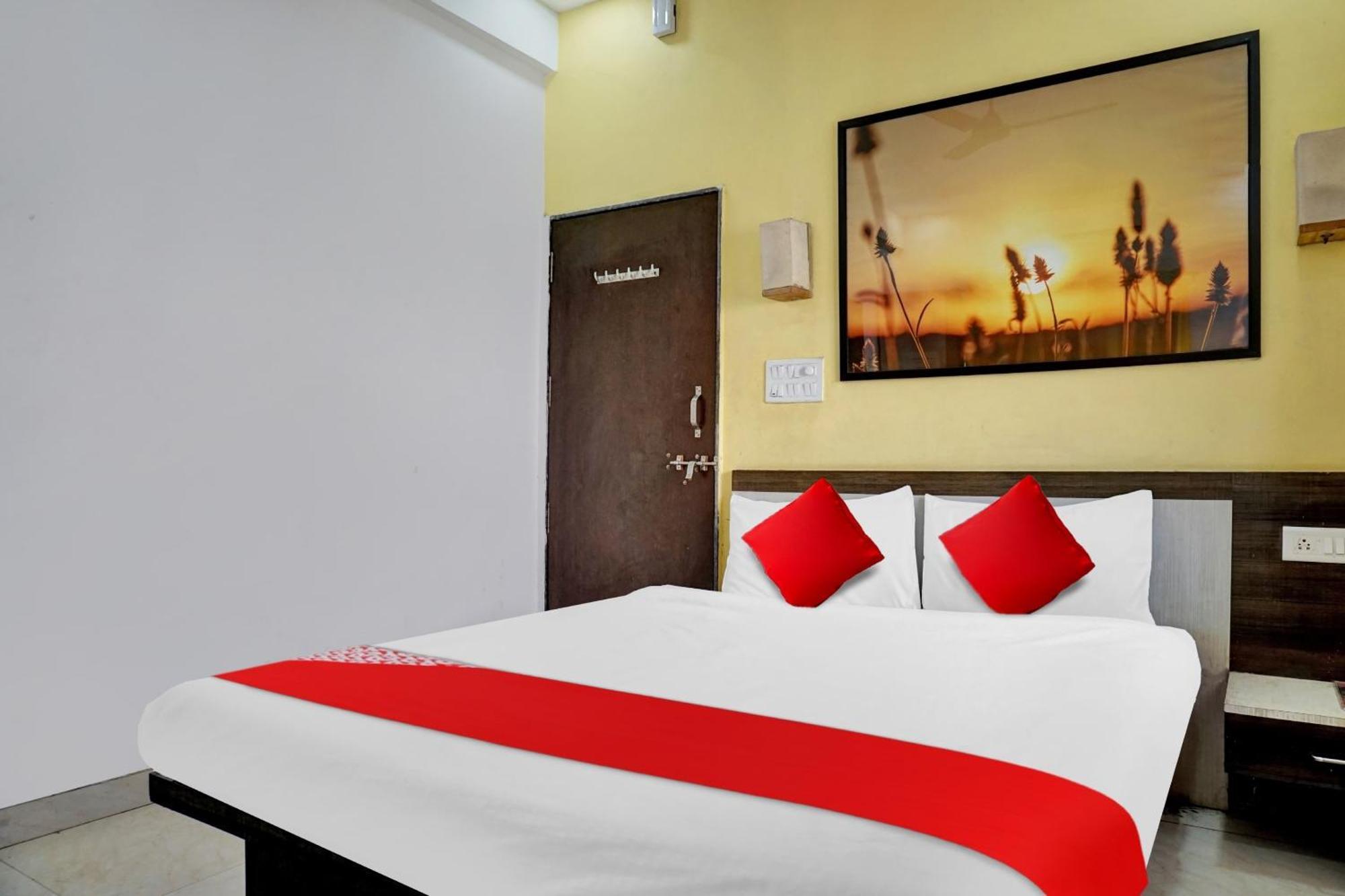 Hotel O Pimprii Stays Bagian luar foto