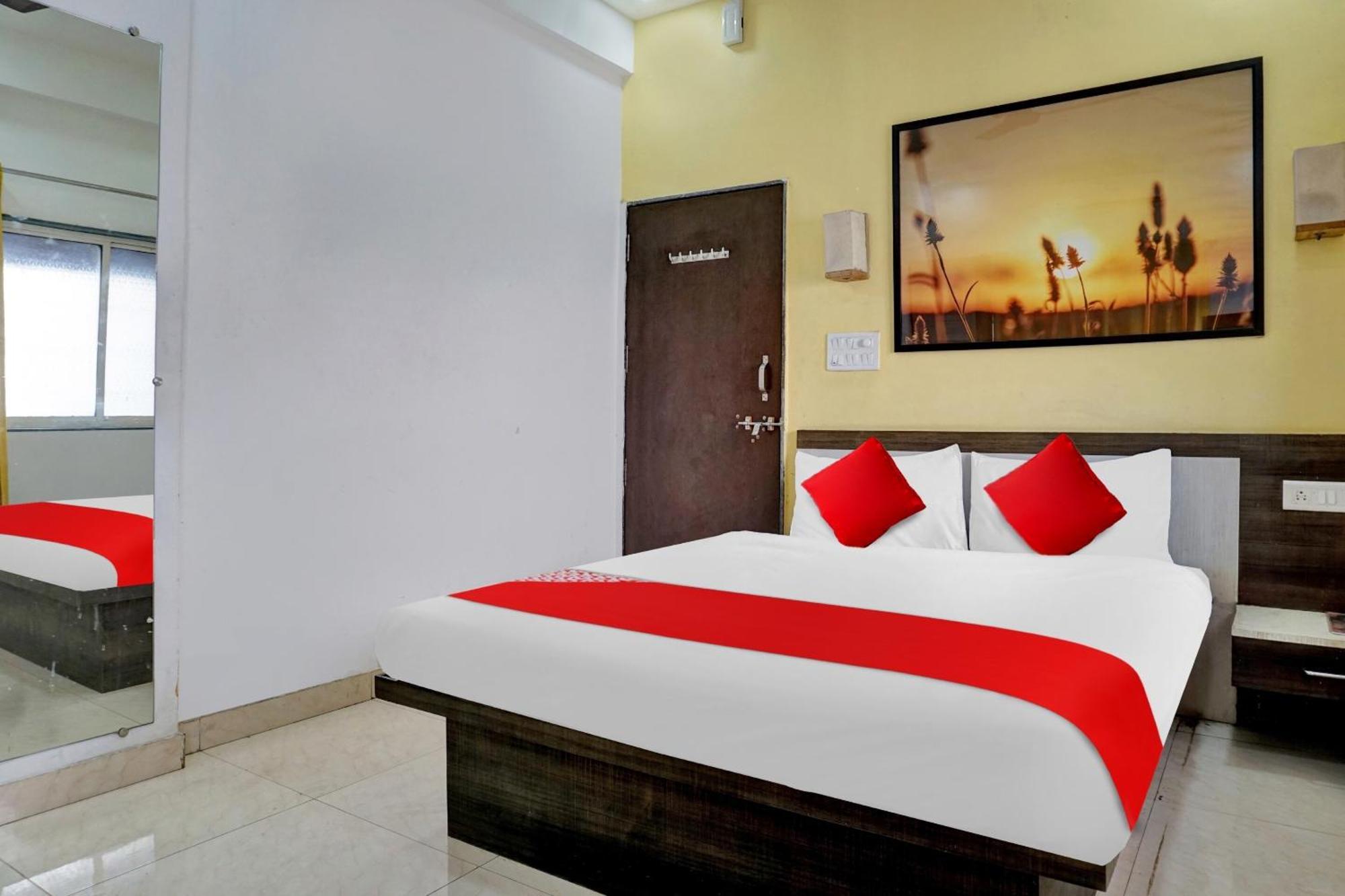 Hotel O Pimprii Stays Bagian luar foto